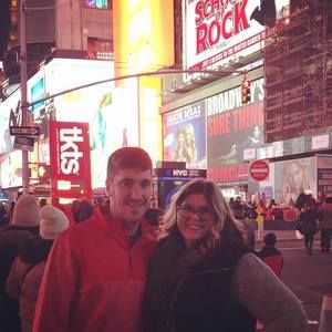 Meet your Posher, Dana